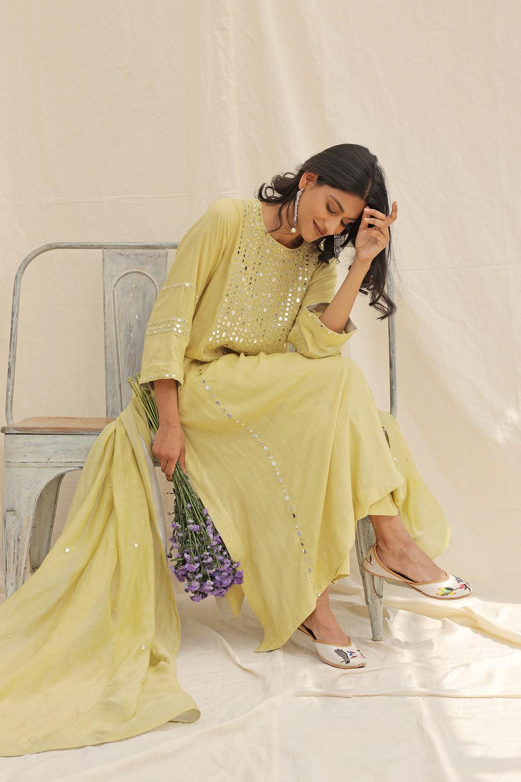 LIME GREEN KURTA WITH MIRROR WORK