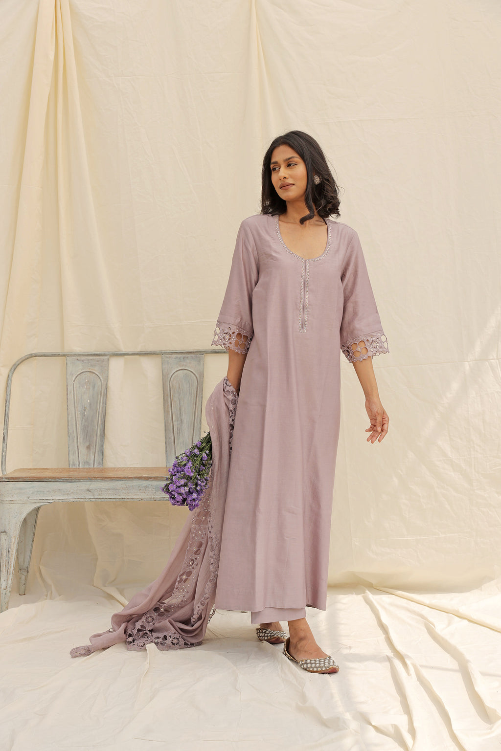 LAVENDER KURTA SET WITH EMBROIDEY