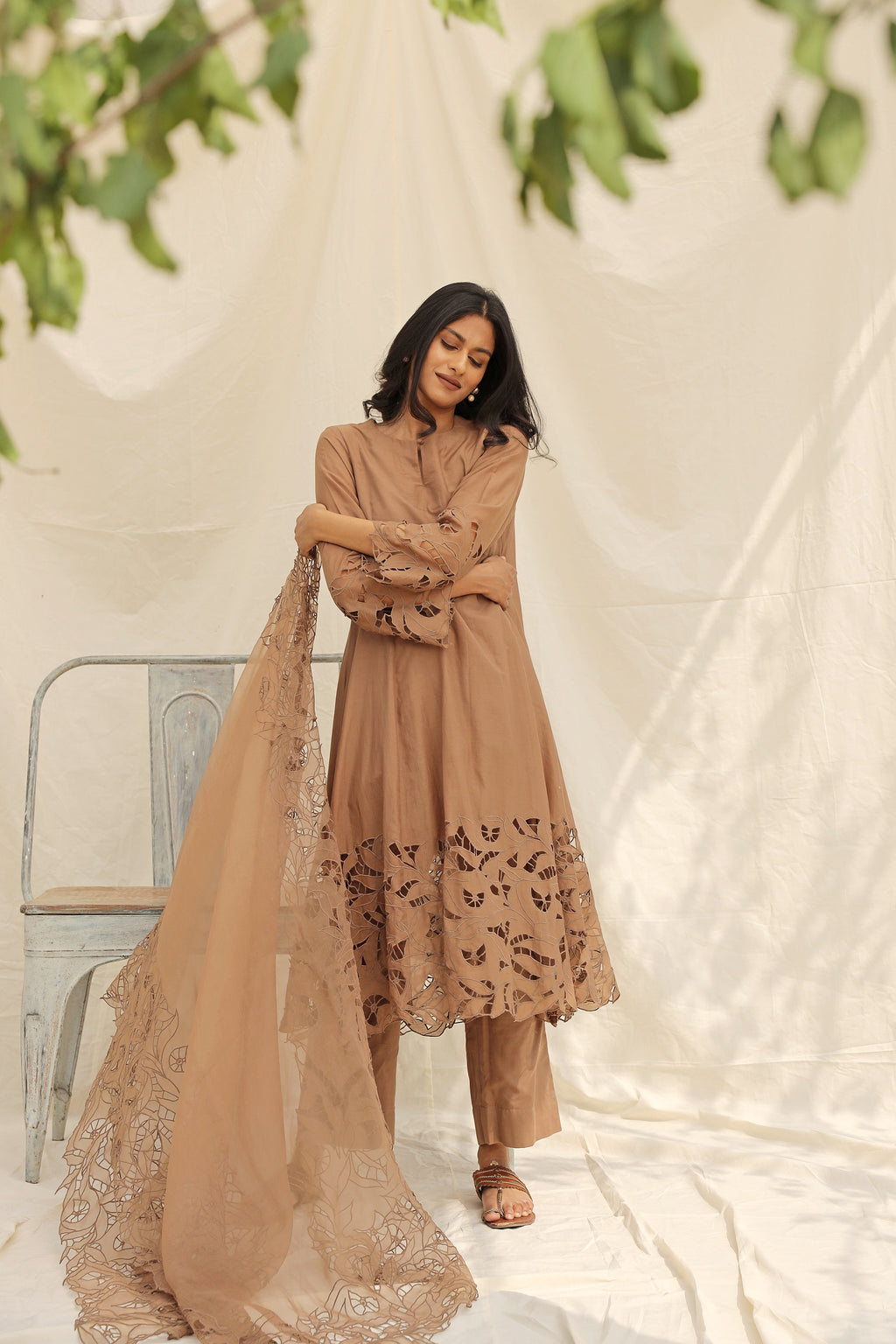 BEIGE EMBROIDERED SUIT WITH ORGANZA DUPATTA