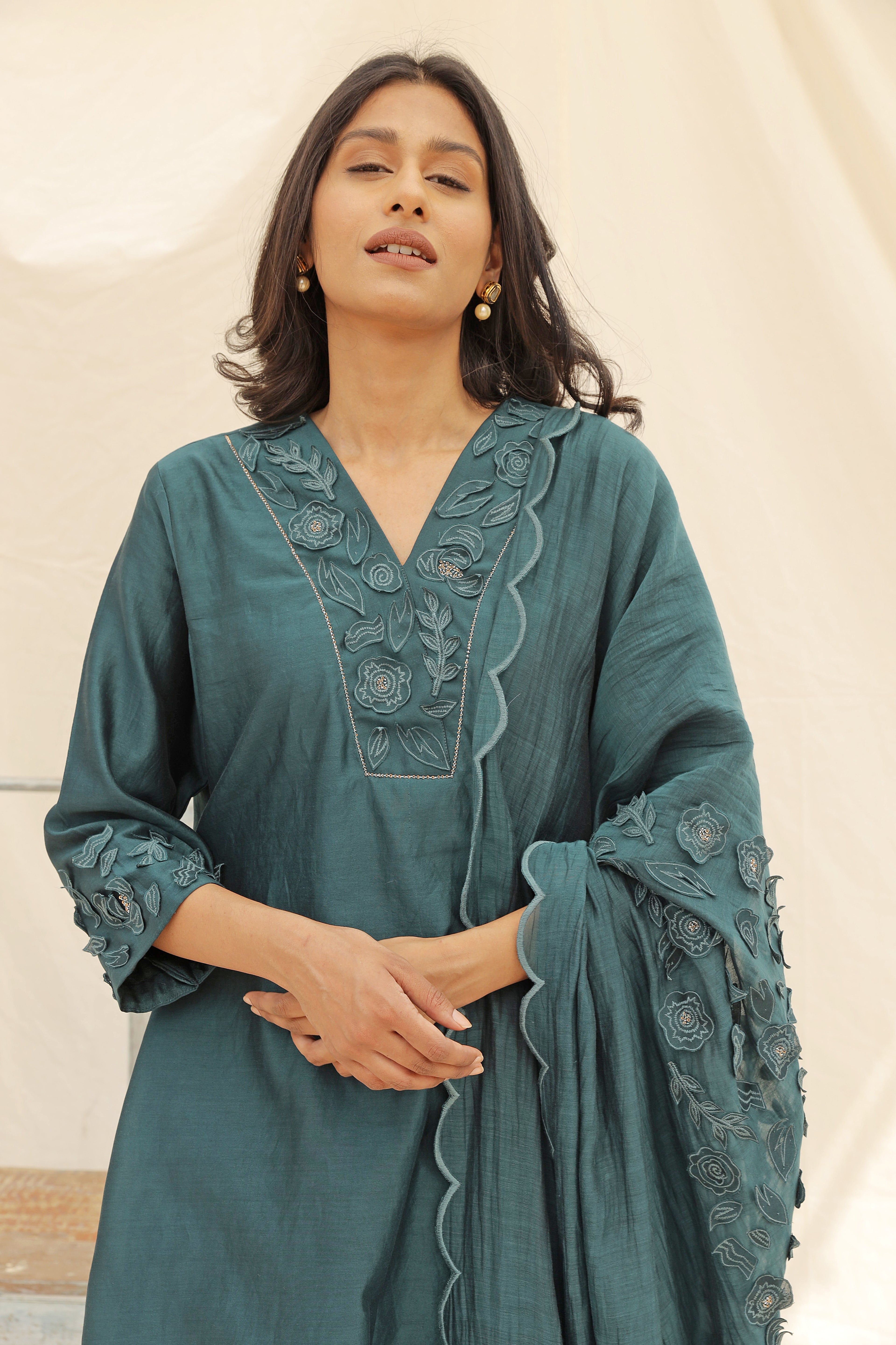 TEAL EMBROIDERED KURTA SET