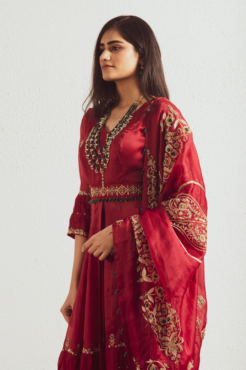 RED ORGNAZA EMBROIDERED GOWN SET
