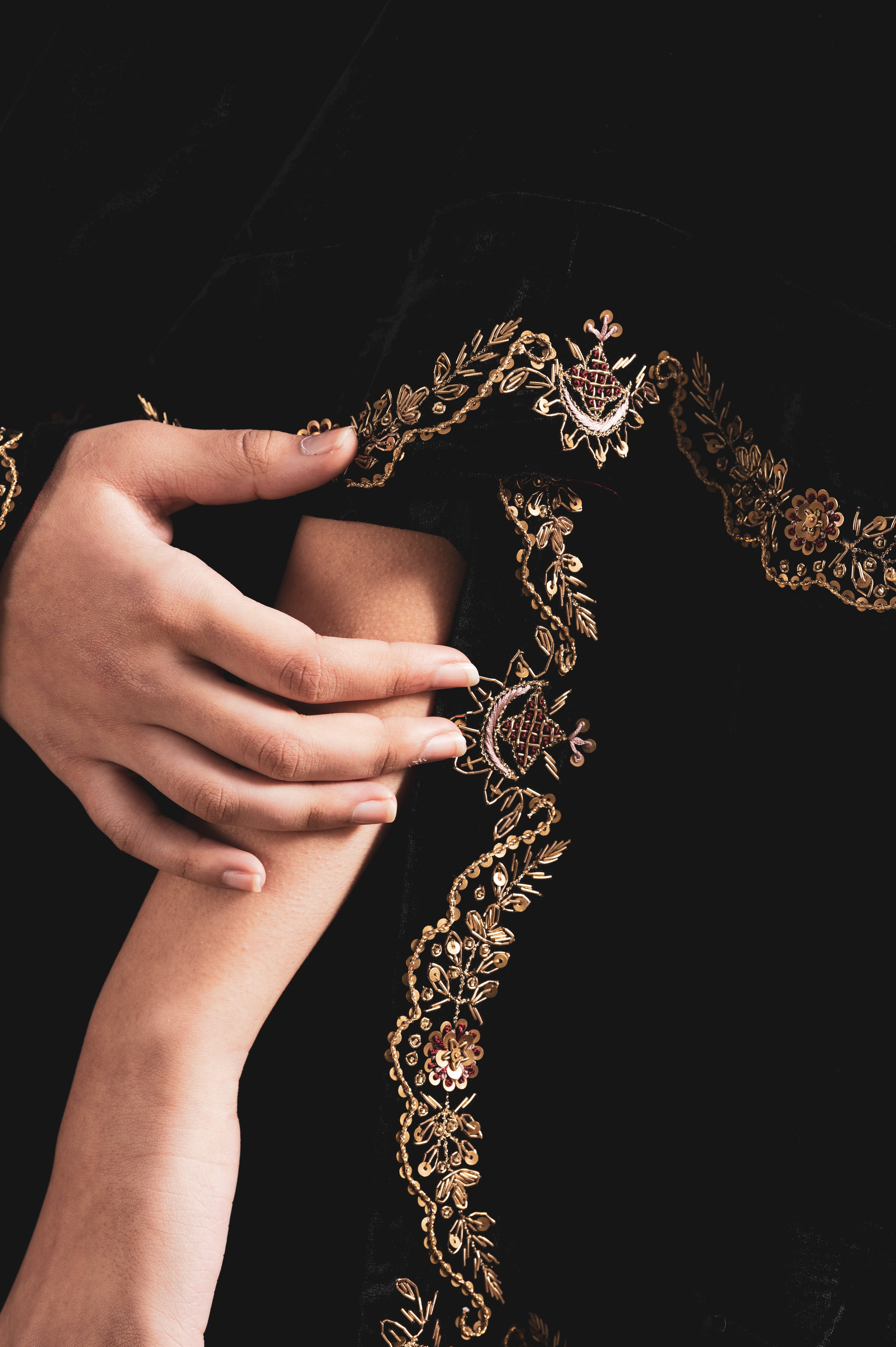 VELVET HAND EMBROIDERED SUIT SET