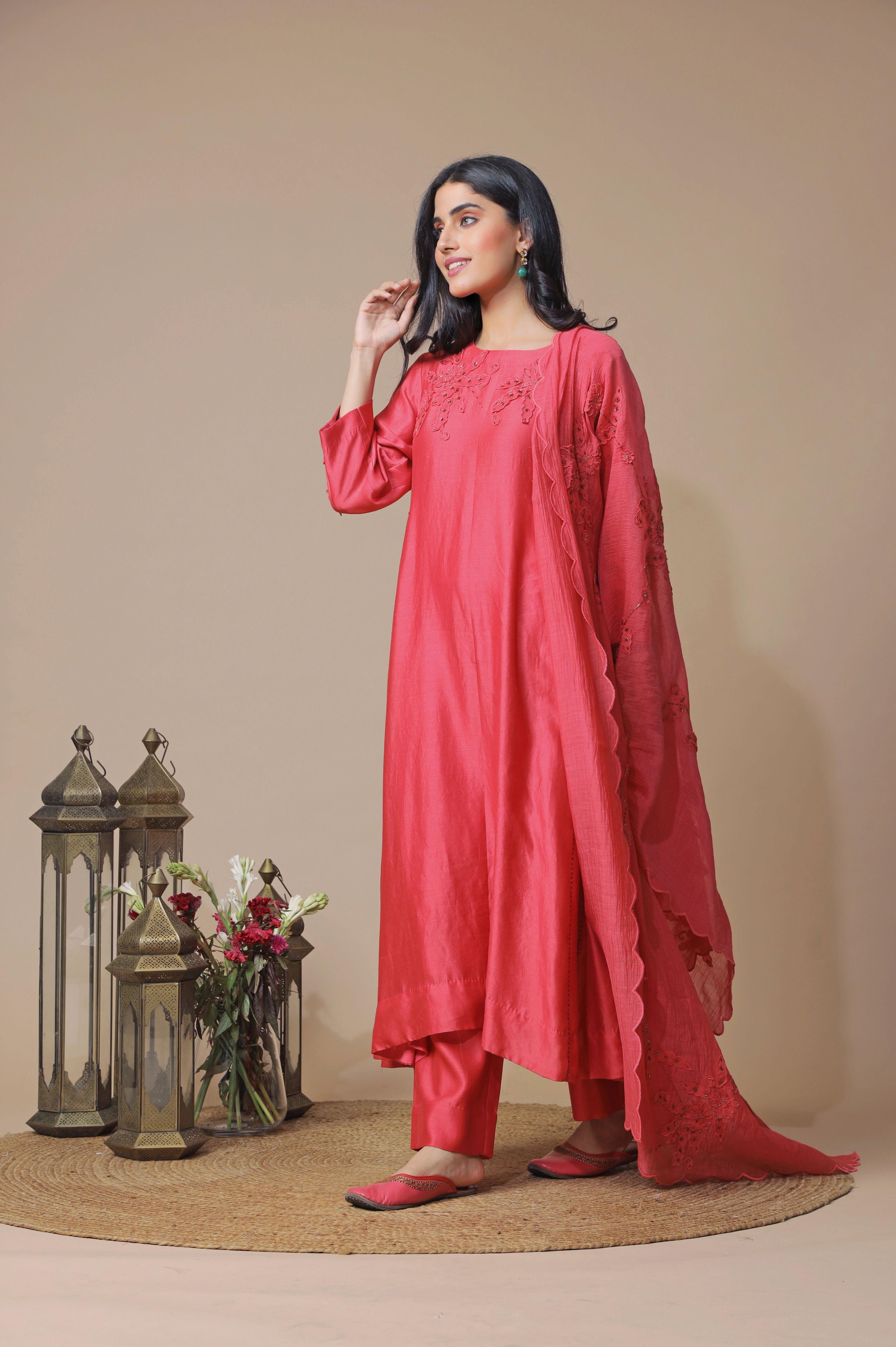 Rasberry Chanderi Embroidered Kurta Set
