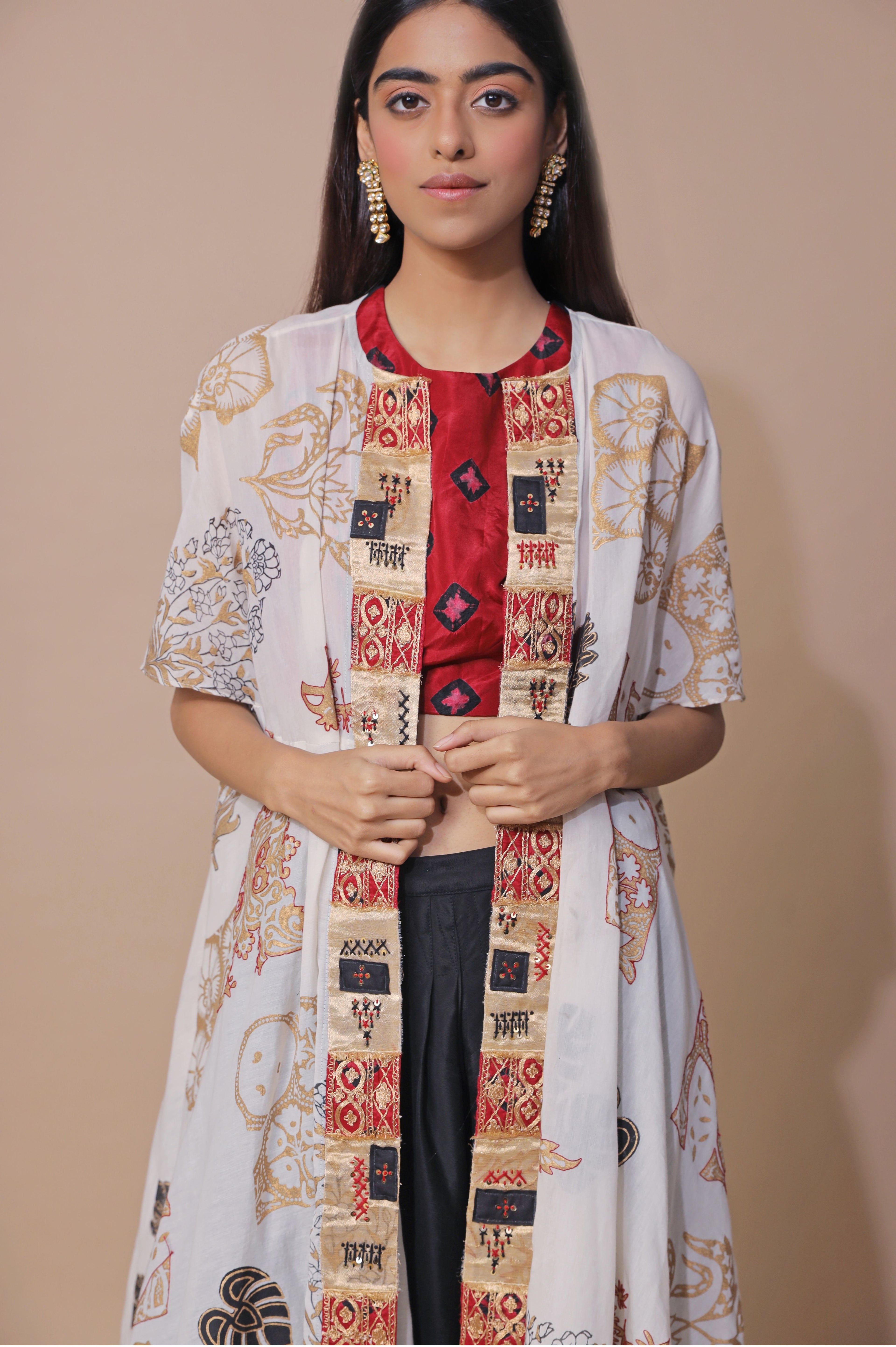 Off White Cotton Silk Cape Set