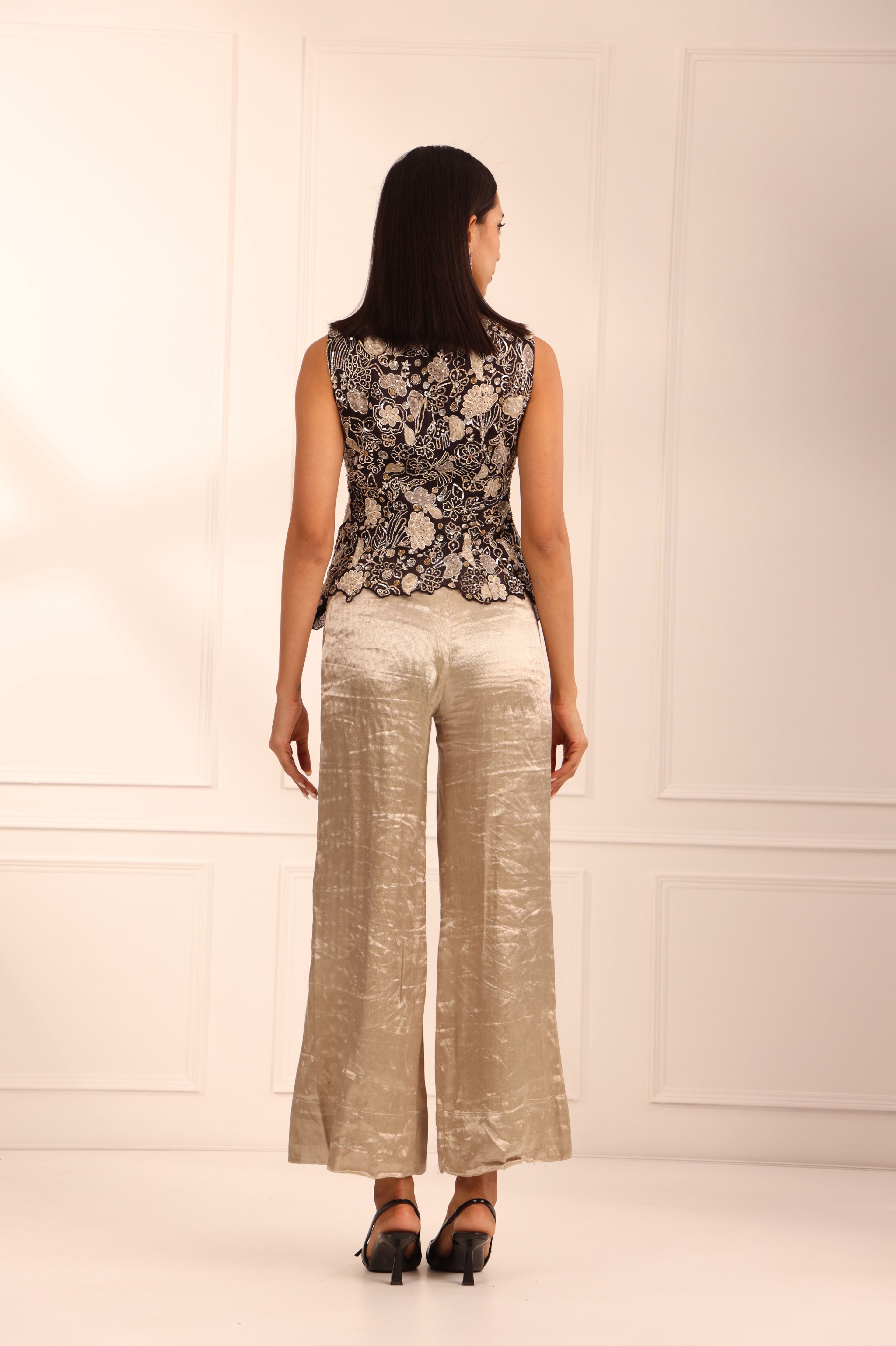 Black Appliqué Top & Silver Tissue Pants Set