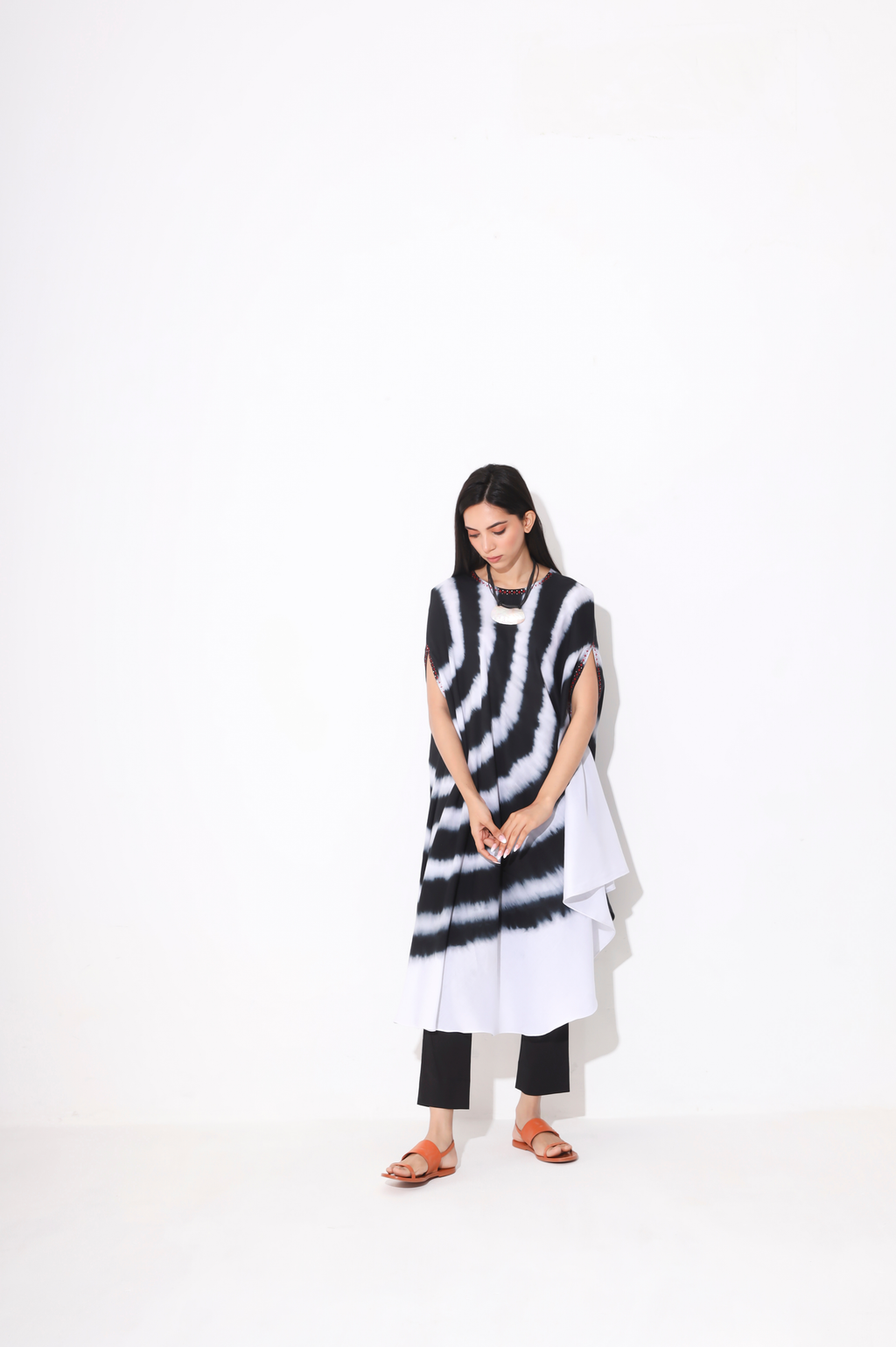 BLACK KURTA SET